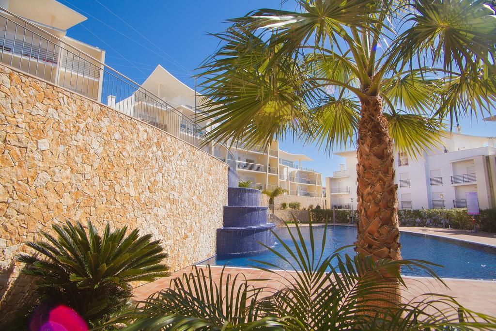 Sea View Penthouse In Albufeira Apartment Room photo